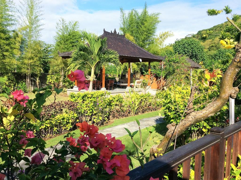 Taman Dewi Sri Villa Et Bungalow Pemuteran  Ngoại thất bức ảnh