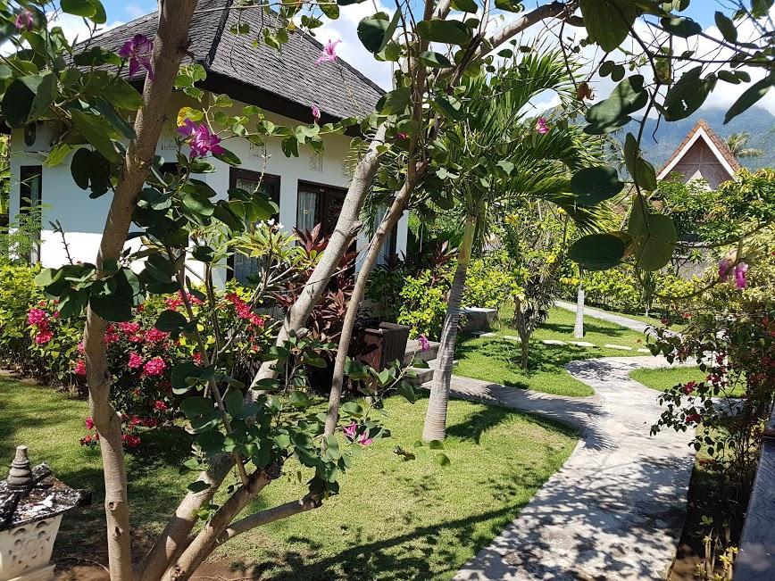 Taman Dewi Sri Villa Et Bungalow Pemuteran  Ngoại thất bức ảnh